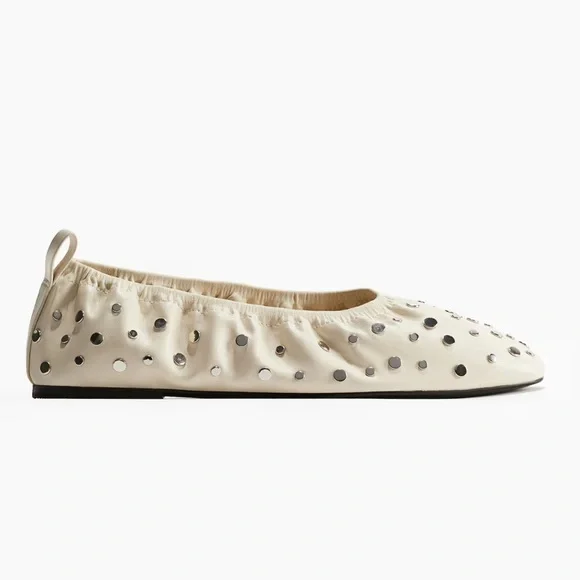 H&M white studded ballet flats - Picture 2 of 6